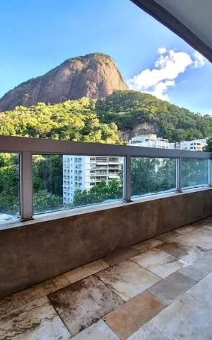 Apartamento à venda com 94m², 2 quartos e 2 vagas