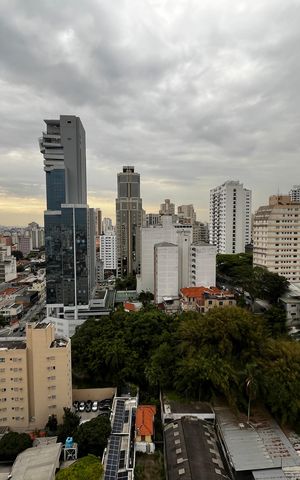 Apartamento à venda com 66m², 2 quartos e 2 vagas Apartamento à venda com 66m², 2 quartos e 2 vagasÁrea comum - Salão de festas
