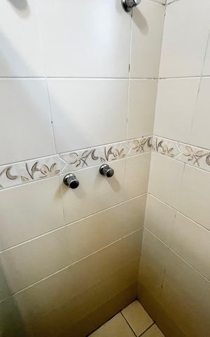 Apartamento à venda com 66m², 2 quartos e 2 vagas Apartamento à venda com 66m², 2 quartos e 2 vagasBanheiro da Suíte