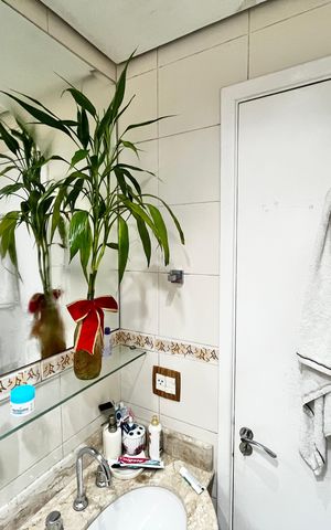 Apartamento à venda com 66m², 2 quartos e 2 vagas Apartamento à venda com 66m², 2 quartos e 2 vagasBanheiro