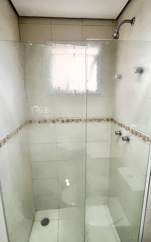 Apartamento à venda com 66m², 2 quartos e 2 vagas Apartamento à venda com 66m², 2 quartos e 2 vagasBanheiro