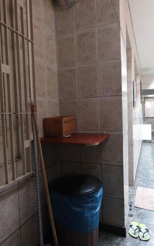 Casa à venda com 240m², 3 quartos e 2 vagasLavanderia
