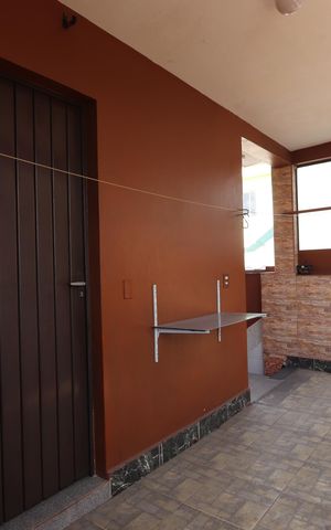 Casa à venda com 240m², 3 quartos e 2 vagasVaranda