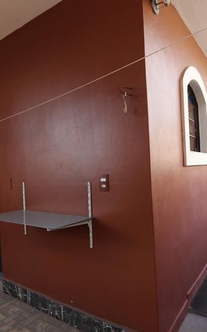 Casa à venda com 240m², 3 quartos e 2 vagasVaranda
