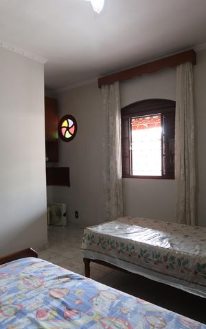 Casa à venda com 240m², 3 quartos e 2 vagasQuarto 2