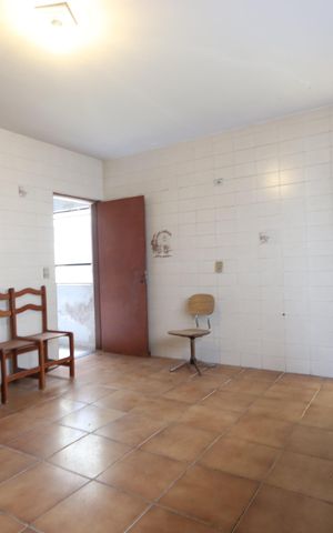 Casa para alugar com 500m², 3 quartos e 6 vagasCozinha