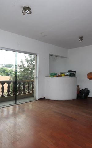 Casa para alugar com 500m², 3 quartos e 6 vagasSala