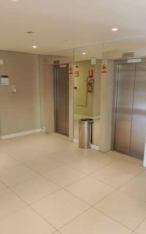 Apartamento para alugar com 65m², 2 quartos e 1 vagaHall