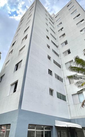 Apartamento para alugar com 68m², 2 quartos e 1 vaga Apartamento para alugar com 68m², 2 quartos e 1 vagaFachada