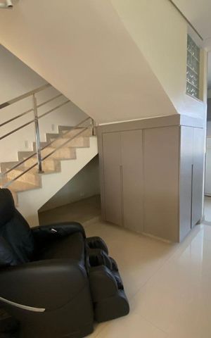 Casa para alugar com 2500m², 5 quartos e 8 vagas Casa para alugar com 2500m², 5 quartos e 8 vagasSala