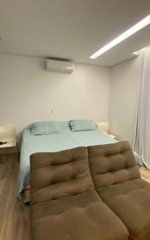 Casa para alugar com 2500m², 5 quartos e 8 vagas Casa para alugar com 2500m², 5 quartos e 8 vagasSuíte