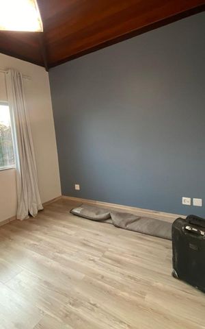 Casa para alugar com 2500m², 5 quartos e 8 vagas Casa para alugar com 2500m², 5 quartos e 8 vagasQuarto 4