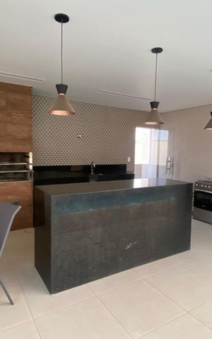 Casa para alugar com 2500m², 5 quartos e 8 vagas Casa para alugar com 2500m², 5 quartos e 8 vagasCozinha