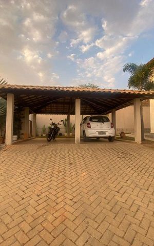 Casa para alugar com 2500m², 5 quartos e 8 vagas Casa para alugar com 2500m², 5 quartos e 8 vagasFachada