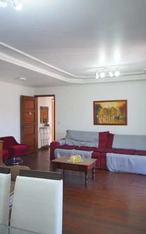 Casa para alugar com 502m², 6 quartos e 6 vagasSala