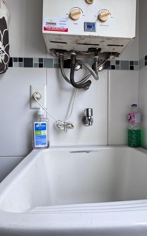 Apartamento à venda com 360m², 3 quartos e 3 vagas Apartamento à venda com 360m², 3 quartos e 3 vagasCozinha e Área de Serviço