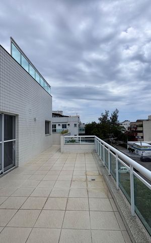 Apartamento à venda com 360m², 3 quartos e 3 vagas Apartamento à venda com 360m², 3 quartos e 3 vagasVaranda / Terraço