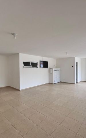 Apartamento à venda com 360m², 3 quartos e 3 vagas Apartamento à venda com 360m², 3 quartos e 3 vagasÁrea comum