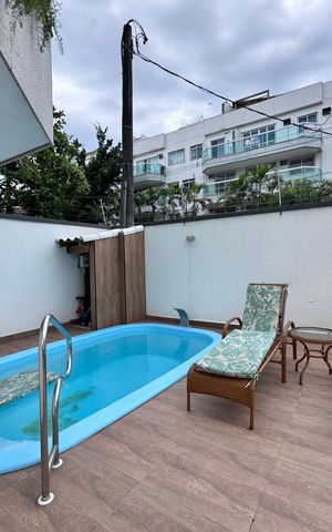 Apartamento à venda com 360m², 3 quartos e 3 vagas Apartamento à venda com 360m², 3 quartos e 3 vagasÁrea comum