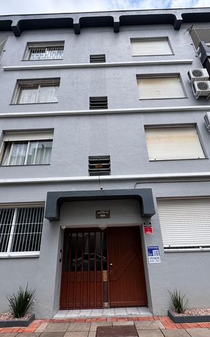 Apartamento para alugar com 60m², 2 quartos e sem vagaPlaca fachada