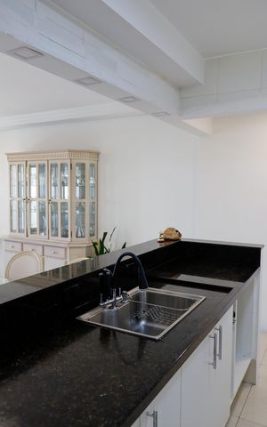 Apartamento à venda com 84m², 2 quartos e 2 vagasCozinha