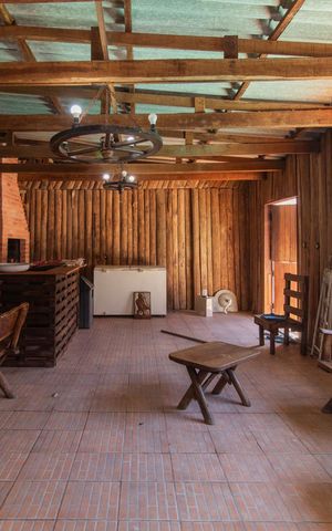 Casa à venda com 300m², 3 quartos e 3 vagasChurrasqueira