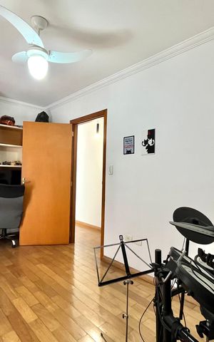 Casa à venda com 270m², 4 quartos e 4 vagas Casa à venda com 270m², 4 quartos e 4 vagasSuite 2