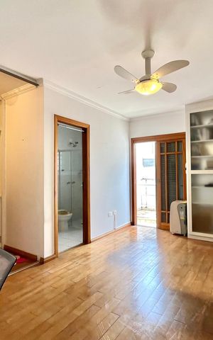 Casa à venda com 270m², 4 quartos e 4 vagas Casa à venda com 270m², 4 quartos e 4 vagasSuite 1