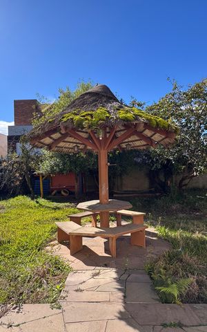 Casa para alugar com 300m², 4 quartos e 2 vagas