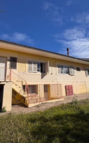 Casa para alugar com 300m², 4 quartos e 2 vagas