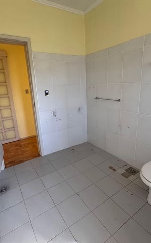 Casa para alugar com 300m², 4 quartos e 2 vagas