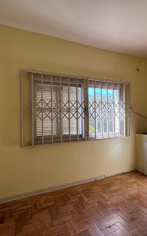 Casa para alugar com 300m², 4 quartos e 2 vagas