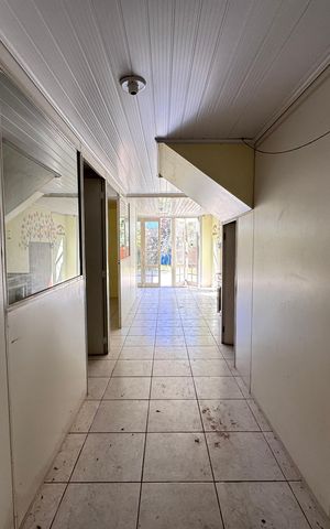 Casa para alugar com 300m², 4 quartos e 2 vagas