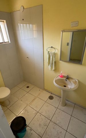 Casa para alugar com 300m², 4 quartos e 2 vagas