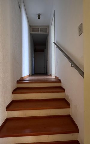 Casa para alugar com 300m², 4 quartos e 2 vagas