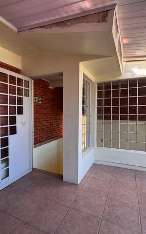 Casa para alugar com 300m², 4 quartos e 2 vagas