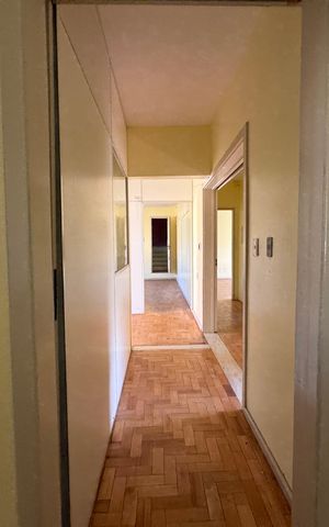 Casa para alugar com 300m², 4 quartos e 2 vagas