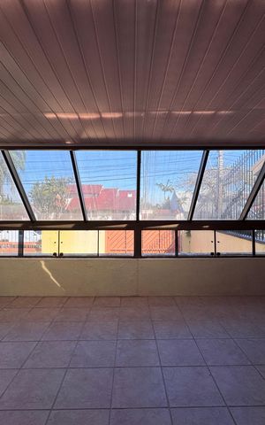 Casa para alugar com 300m², 4 quartos e 2 vagas