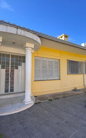 Casa para alugar com 300m², 4 quartos e 2 vagas