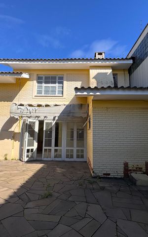 Casa para alugar com 300m², 4 quartos e 2 vagas