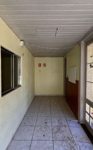 Casa para alugar com 300m², 4 quartos e 2 vagas
