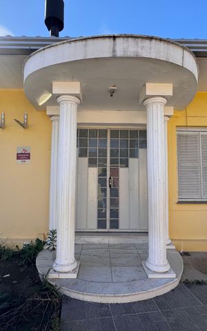 Casa para alugar com 300m², 4 quartos e 2 vagas