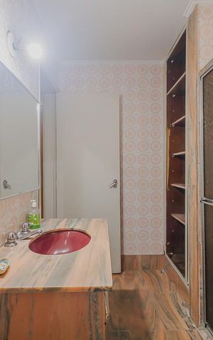 Apartamento à venda com 193m², 4 quartos e 2 vagasBanheiro da Suíte