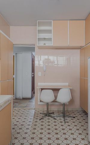 Apartamento à venda com 193m², 4 quartos e 2 vagasCozinha