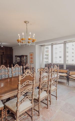 Apartamento à venda com 193m², 4 quartos e 2 vagasSala