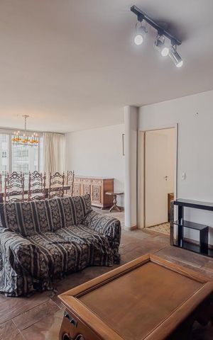 Apartamento à venda com 193m², 4 quartos e 2 vagasSala