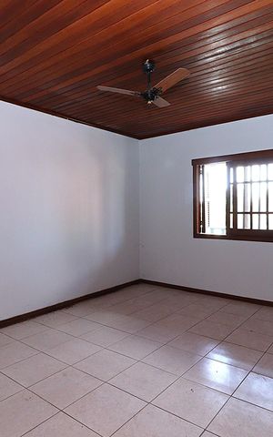 Casa para alugar com 192m², 3 quartos e 8 vagasQuarto