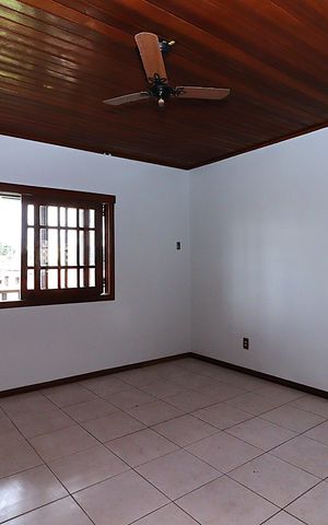 Casa para alugar com 192m², 3 quartos e 8 vagasQuarto