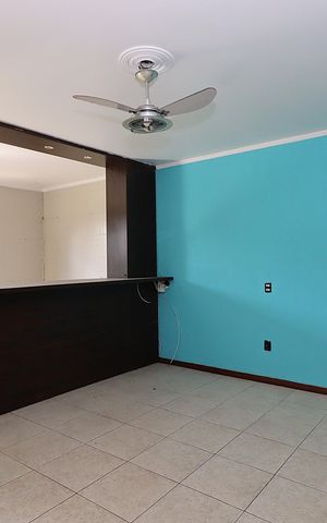 Casa para alugar com 192m², 3 quartos e 8 vagasSala