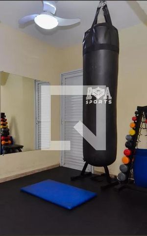Apartamento à venda com 70m², 3 quartos e 1 vaga Apartamento à venda com 70m², 3 quartos e 1 vagaAcademia